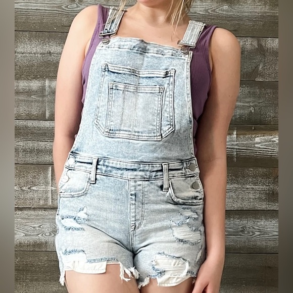 Risen Distressed Overall Shorts - Picture 1 of 5